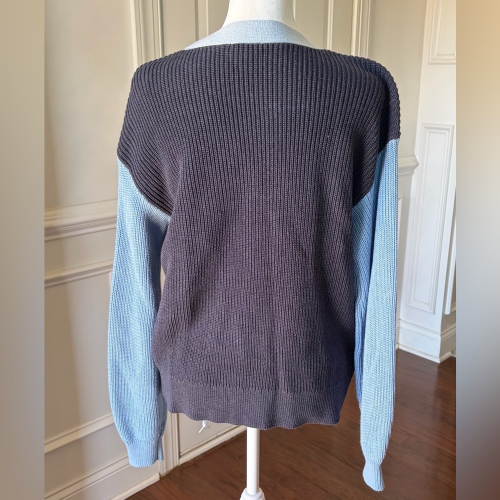 Talbots Navy and Blue Color Blocked Cardigan Size Small - Picture 4 of 5